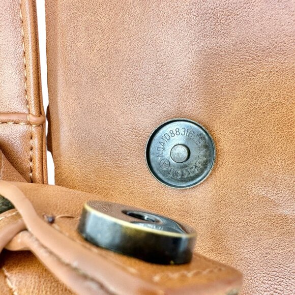 Leather Laptop Briefcase Adjustable Shoulder Strap Multiple Compartments Brown - Picture 12 of 16